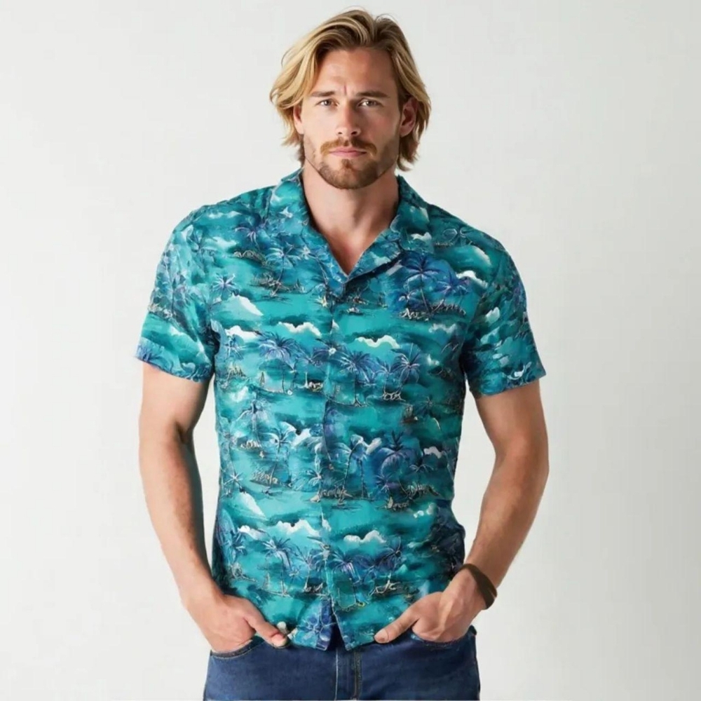 Evergreen Island Men's Hawaiian Button Up Shirt, Vintage Shirt, Size Large